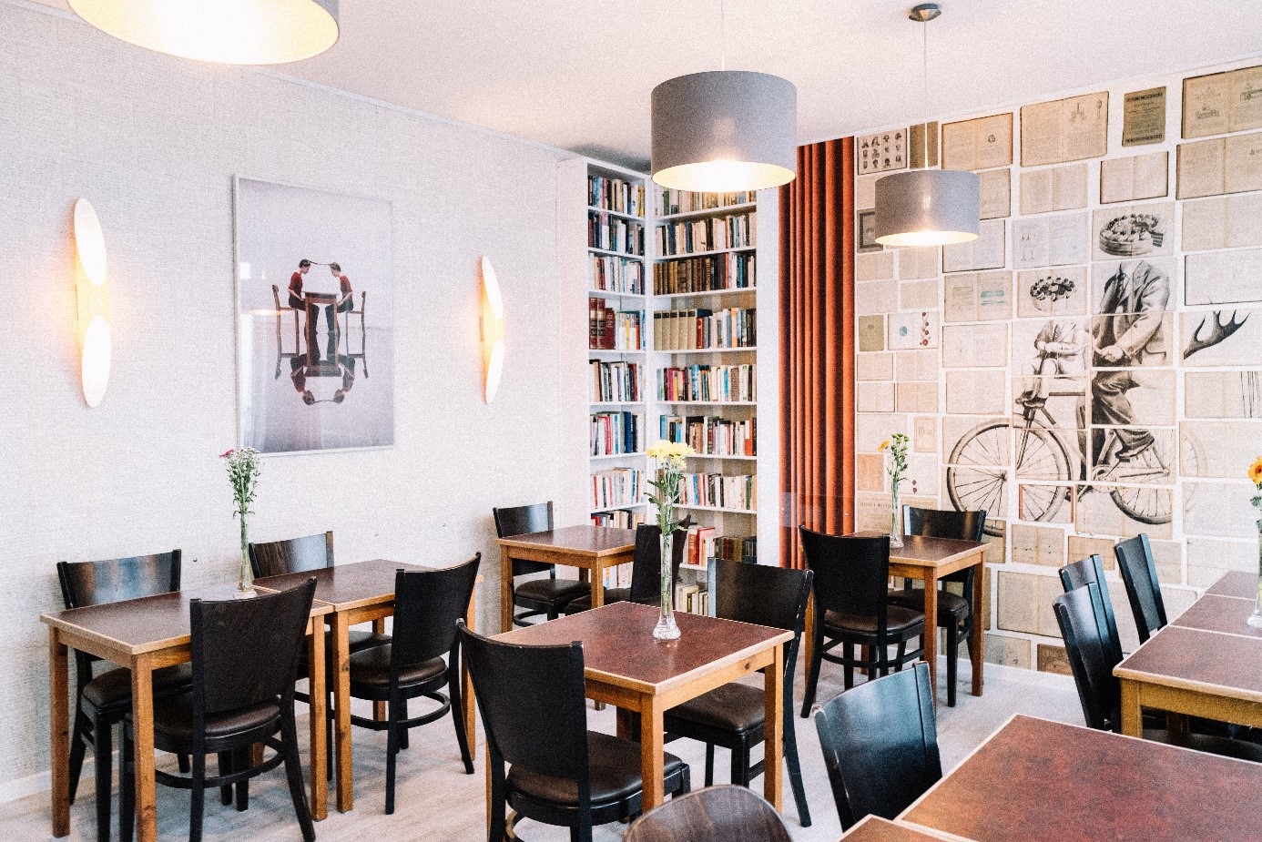 Blick ins Goldmund Buchcafé