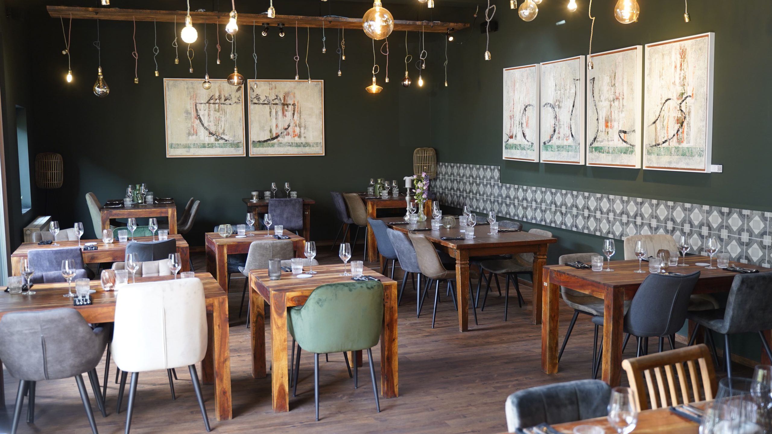 blick ins gärtnerei, eines der schönsten neuen restaurants essens