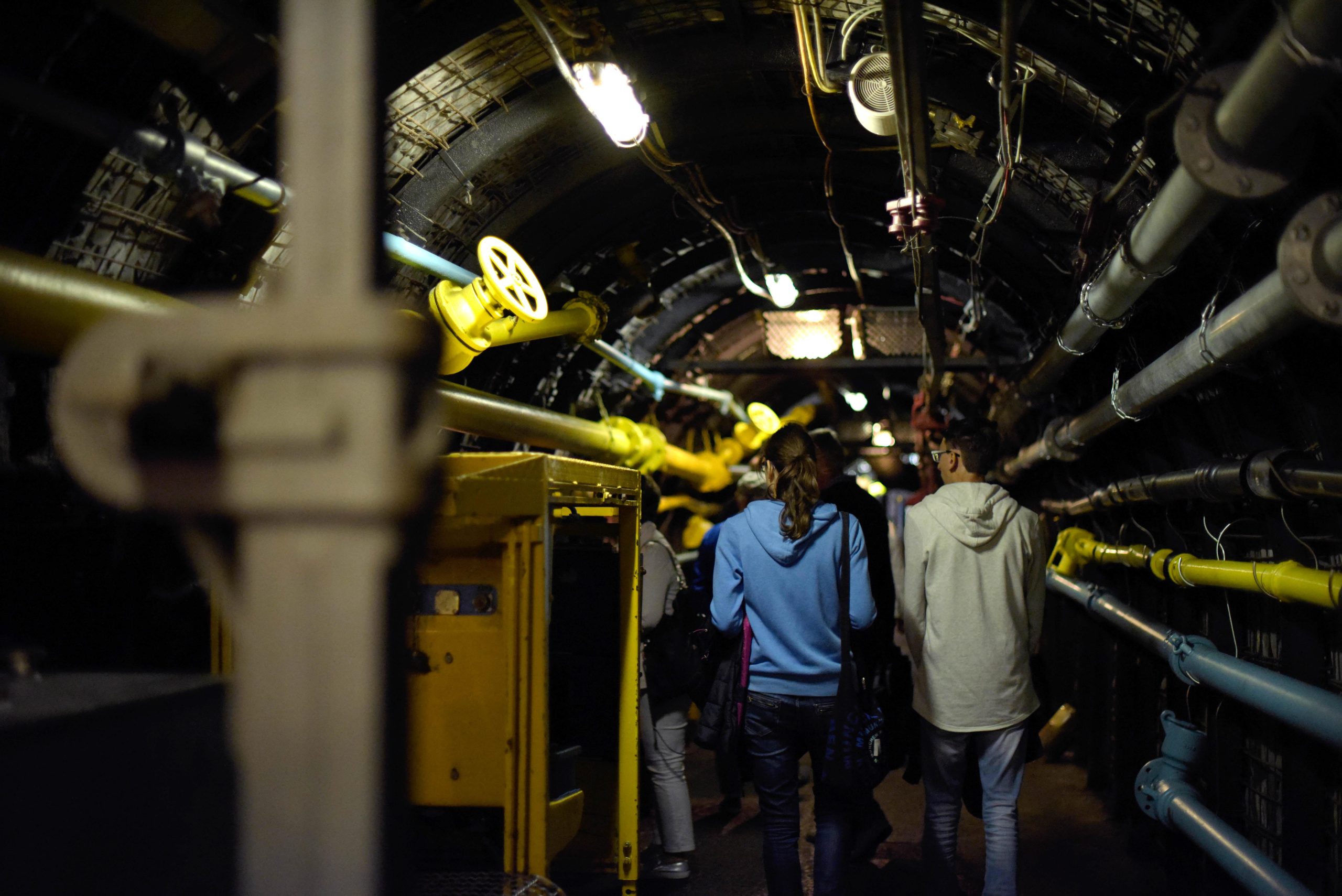 Besucher im Anschauungsbergwerk des deutschen Bergbaumuseum Bochum