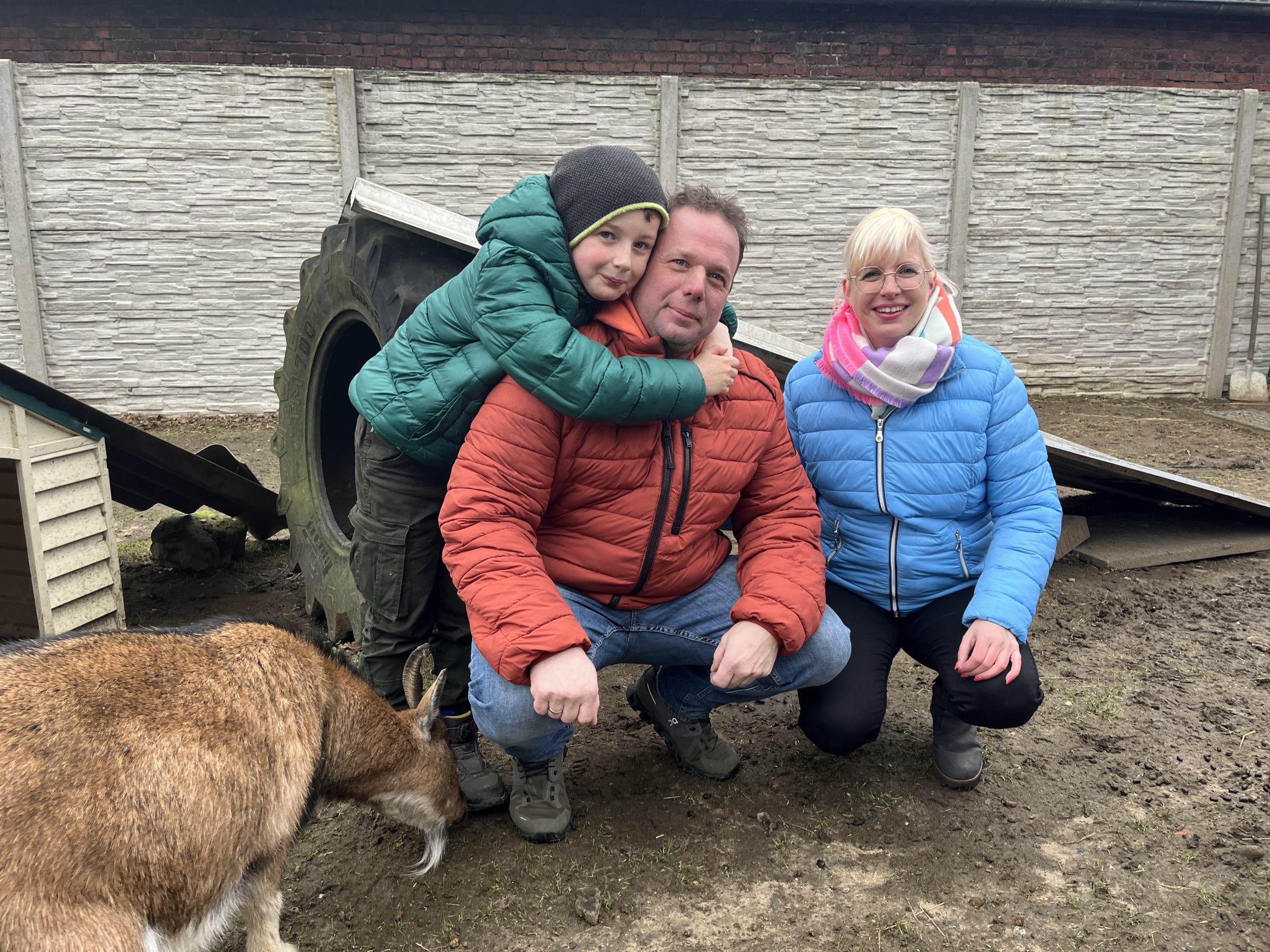 Familie Keller mit Känguru und Ziege