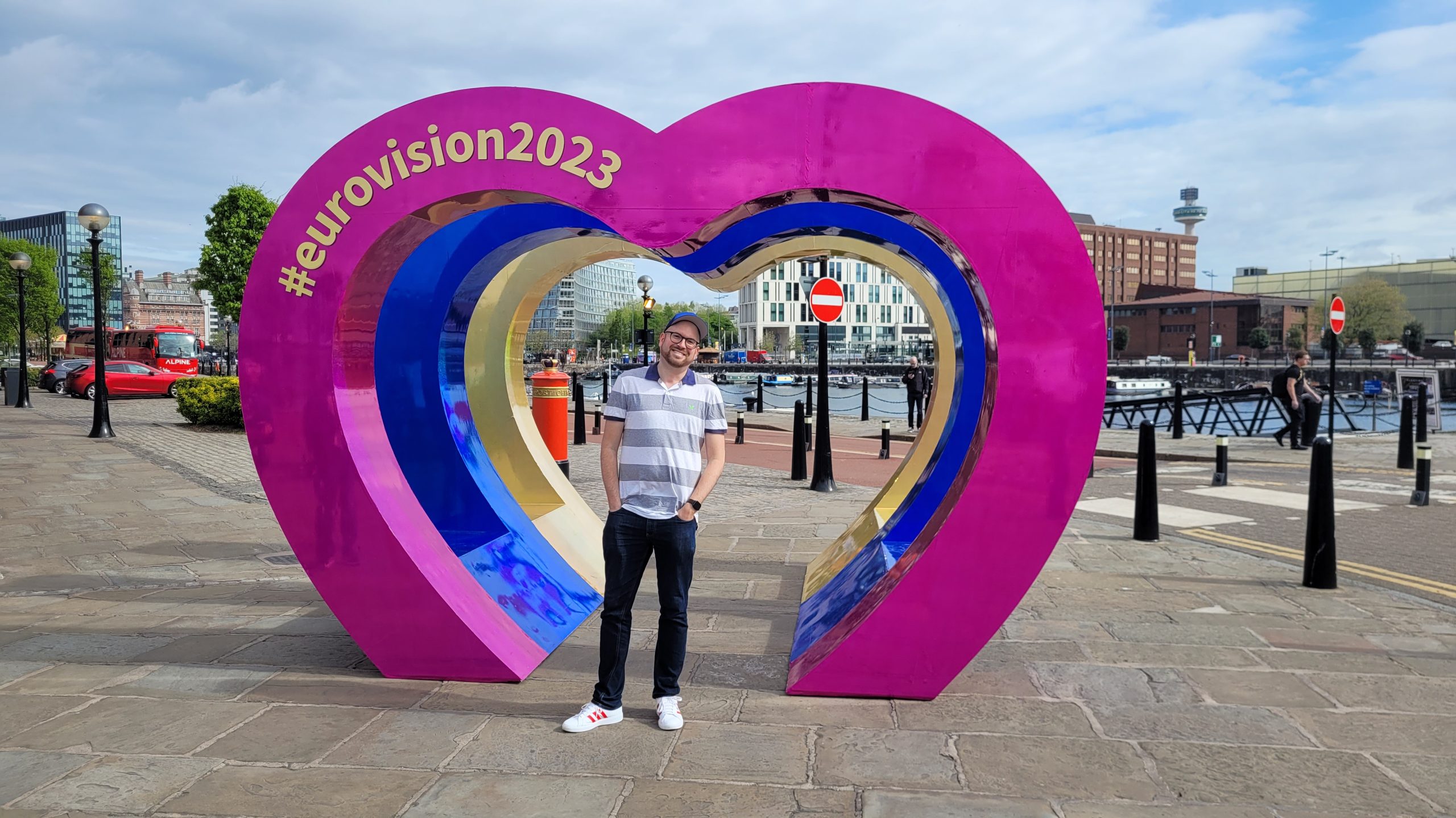 benni beim eurovision 2023 in liverpool