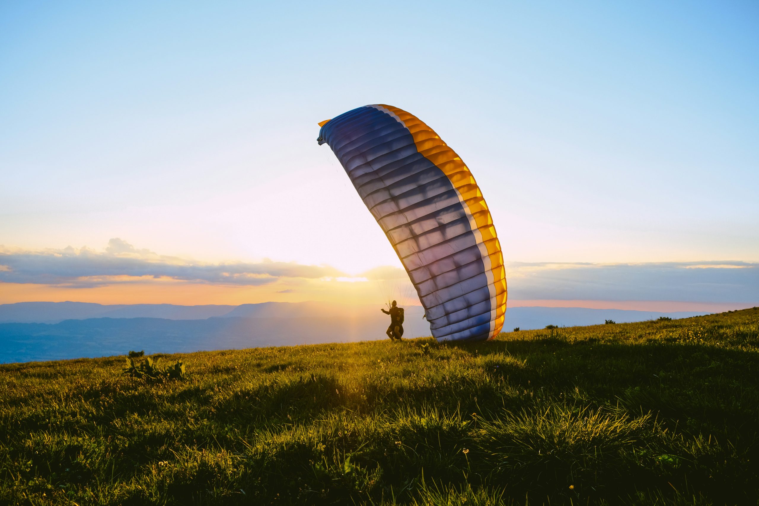 Mit Paragliding zum Adrenalinkick